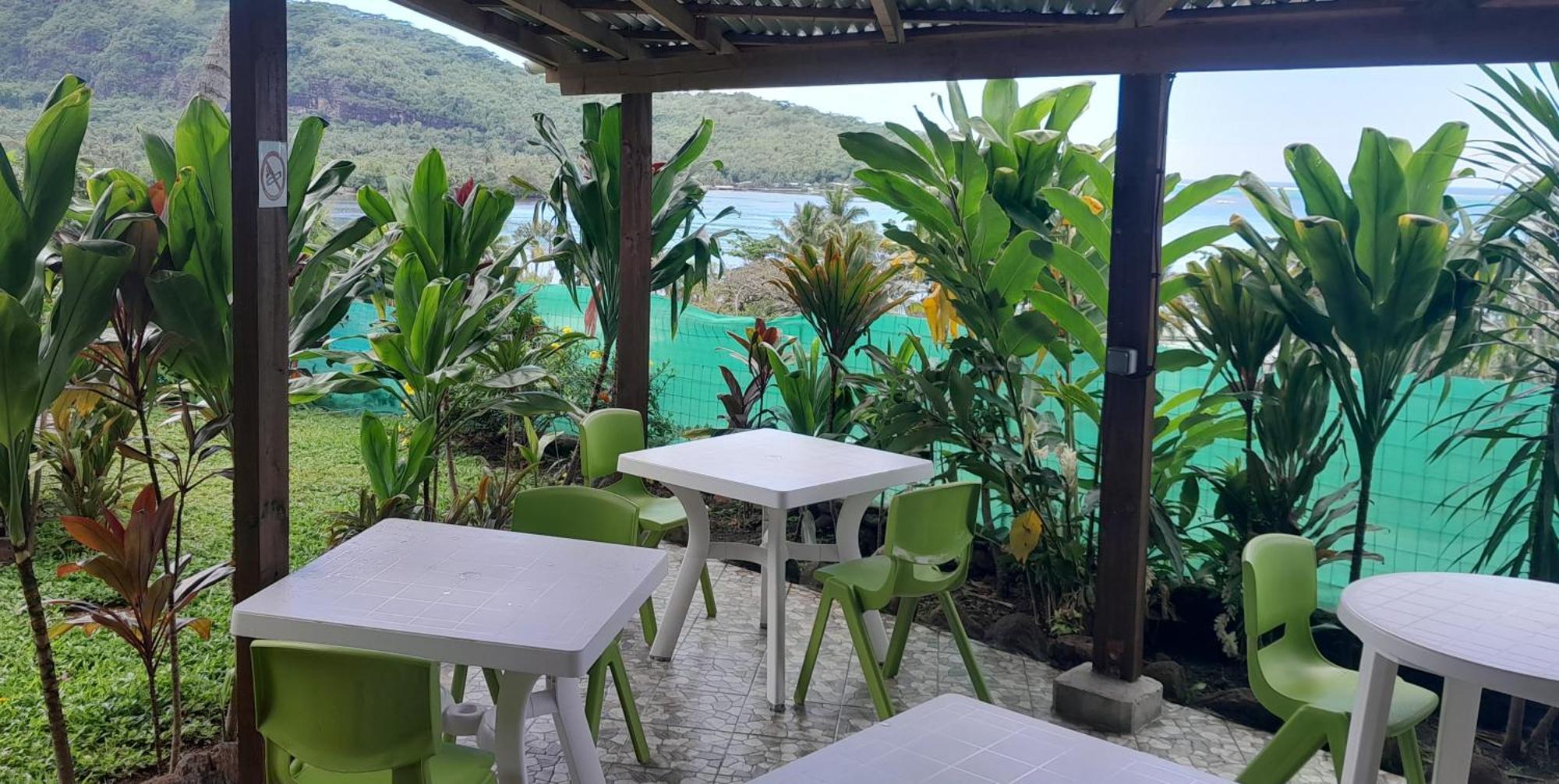 Fare Arana Moorea Guesthouse Atiha Екстер'єр фото