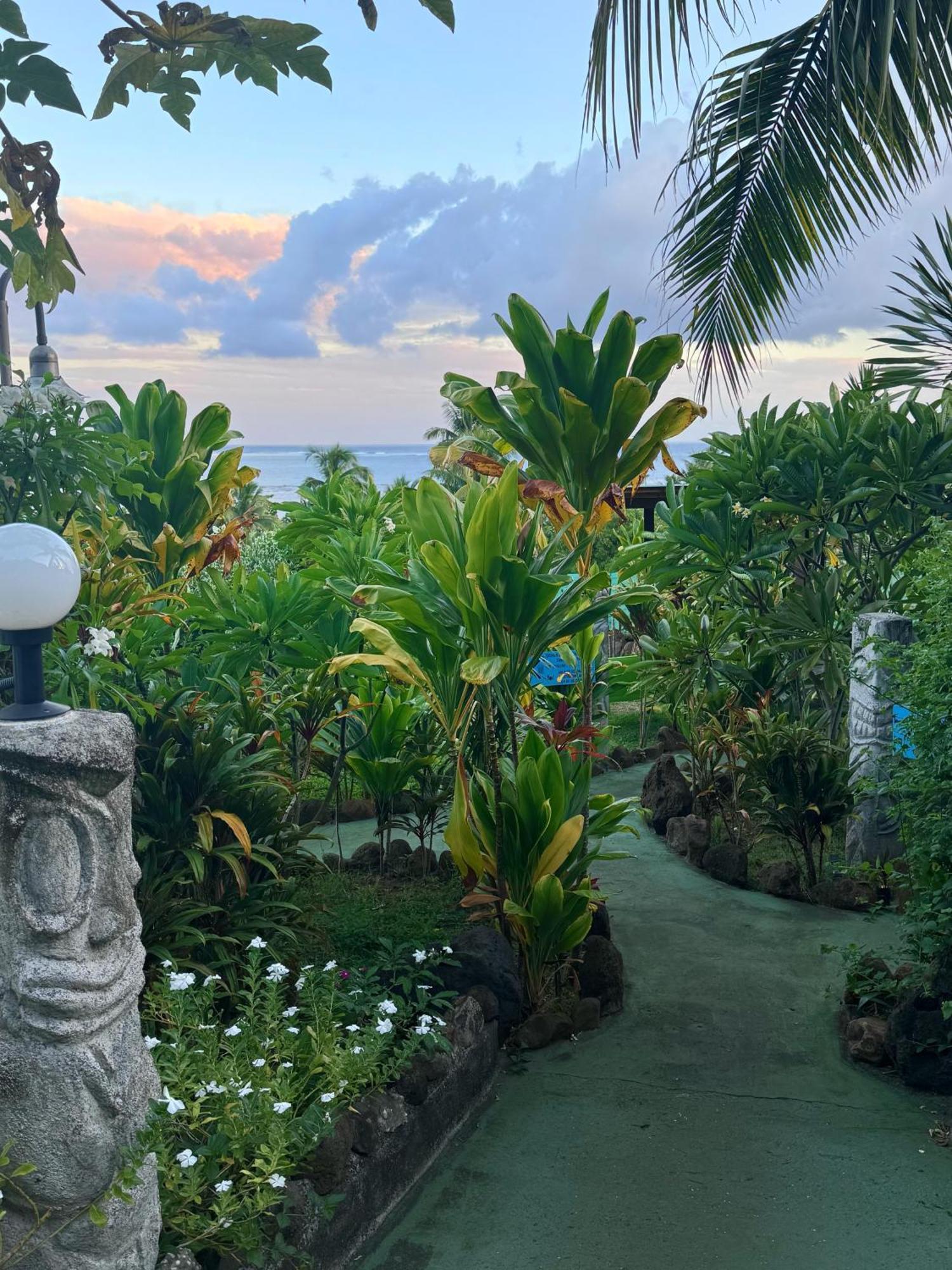 Fare Arana Moorea Guesthouse Atiha Екстер'єр фото