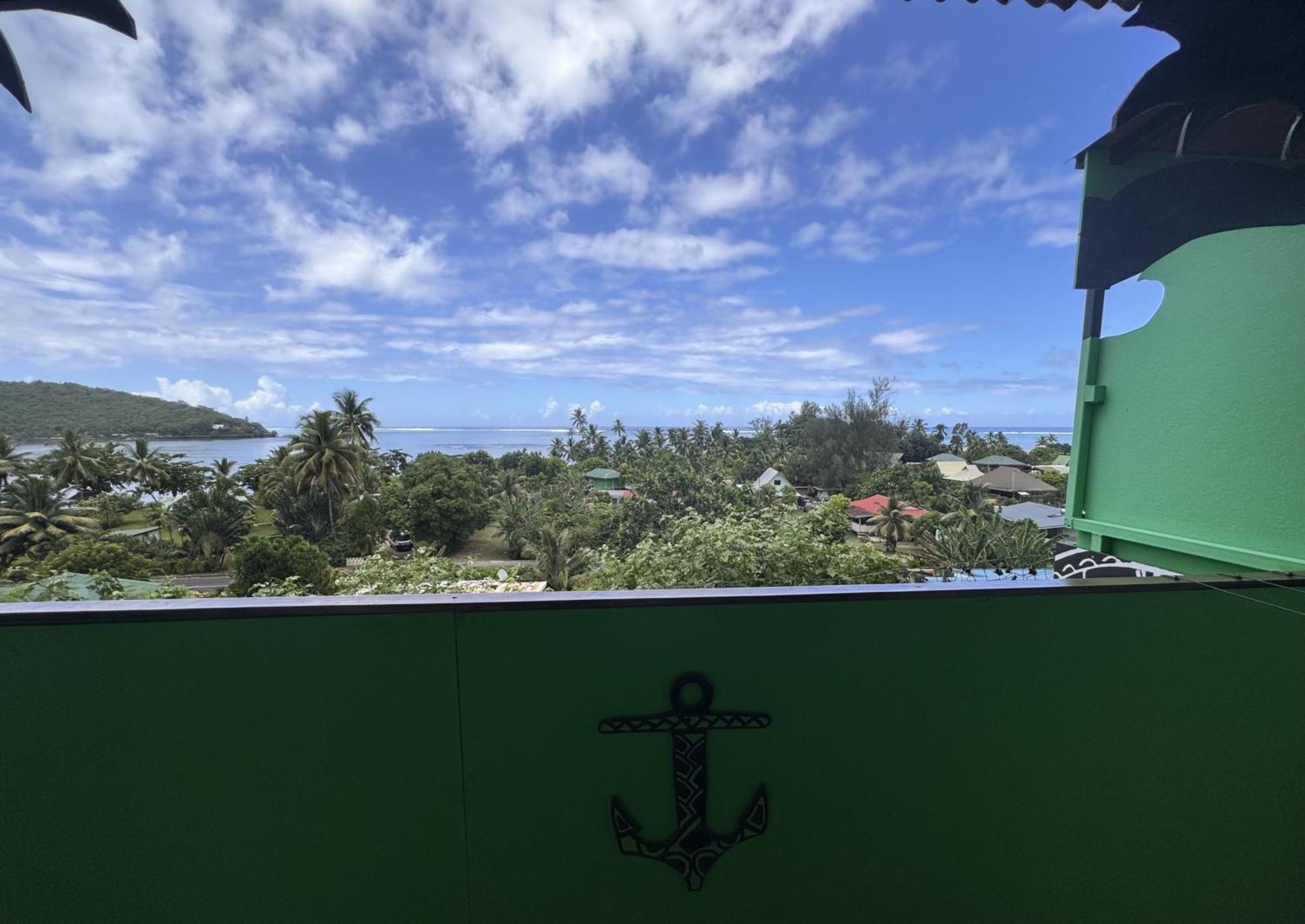Fare Arana Moorea Guesthouse Atiha Екстер'єр фото